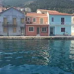 The Artist's House * فاثي